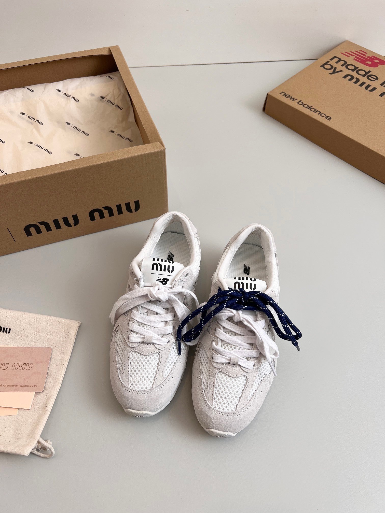 New Balance x Miu Miu 530 SL - Image 5