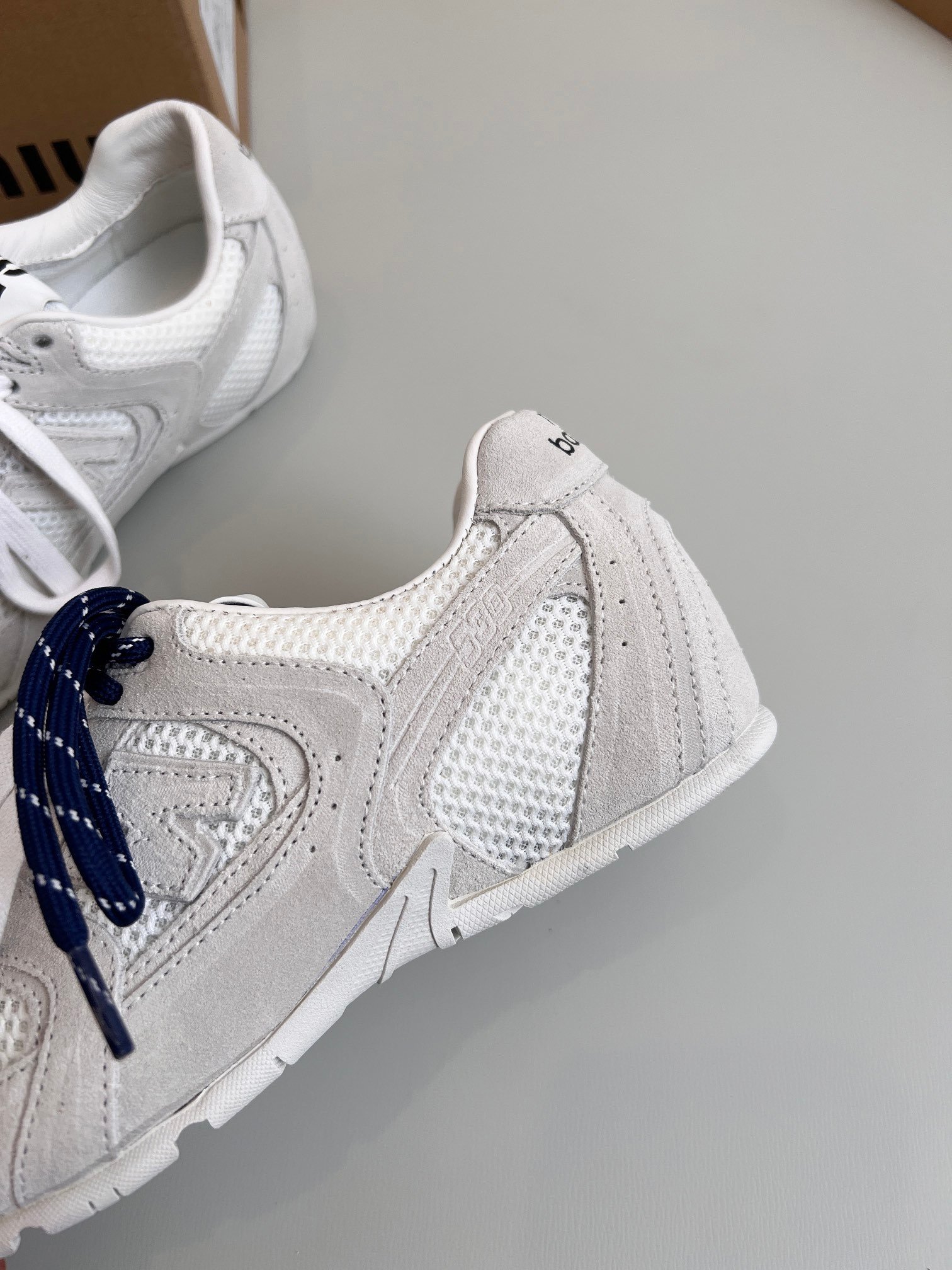 New Balance x Miu Miu 530 SL - Image 2