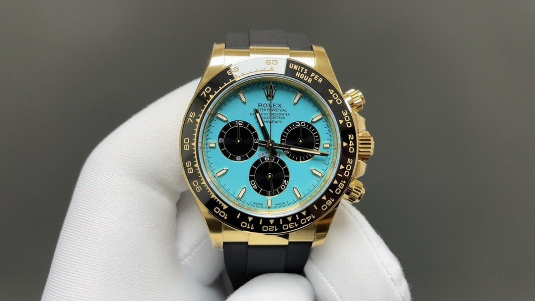Black Bay Chrono Flamingo Blue - Image 2